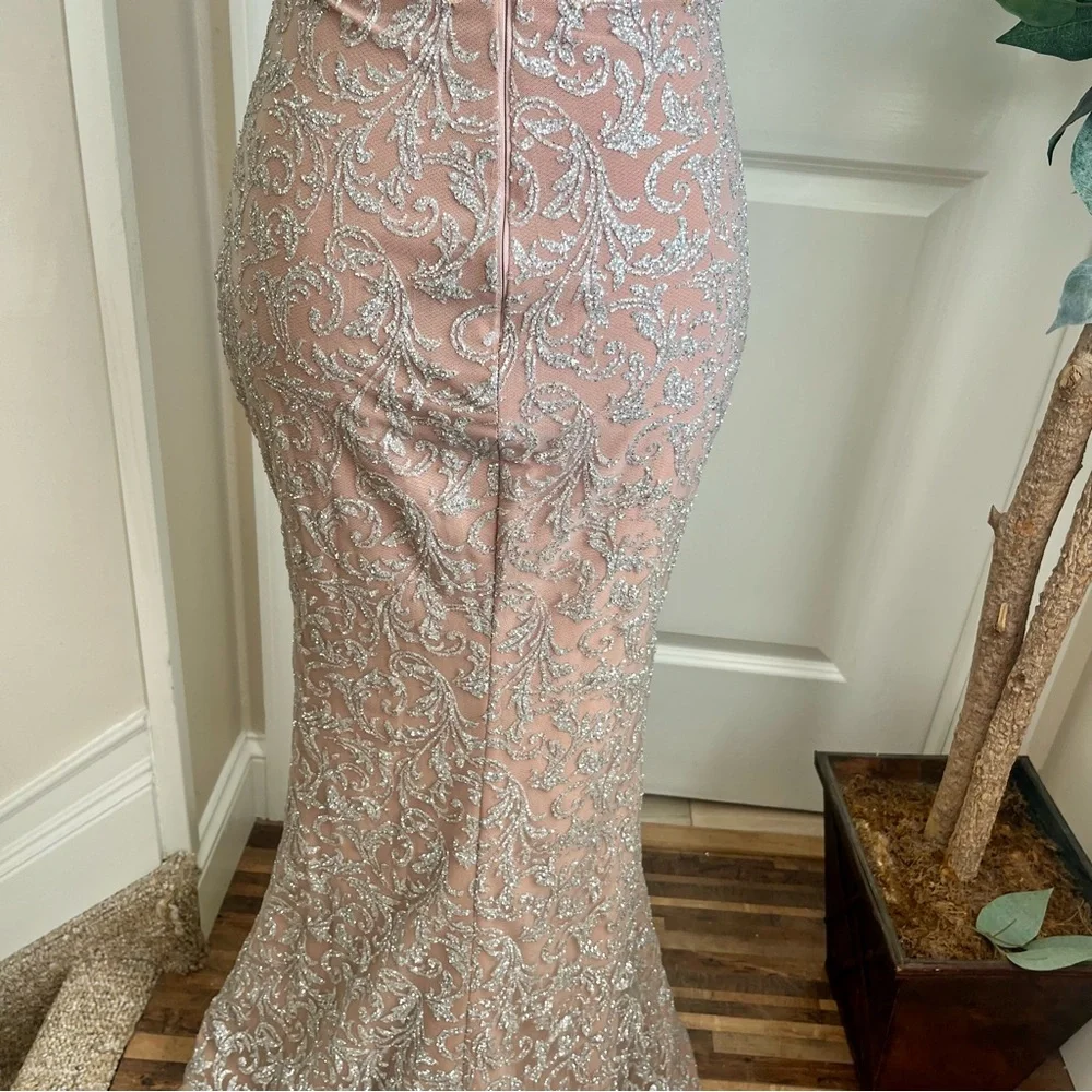 Portia & Scarlett Embellished High-Neck Halter Mermaid Gown Pink Silver Sz S - Picture 14 of 16